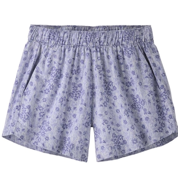 Patagonia Pants - NWOT Patagonia Women’s High Waist Floral Print Shorts in Light Lavender and Purp